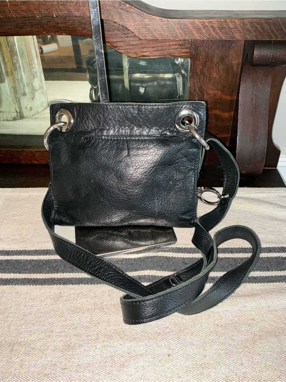 Hammitt Leather Tony Small Crossbody Shoulder Bag Black Silver Retail $325 - Picture 2 of 13